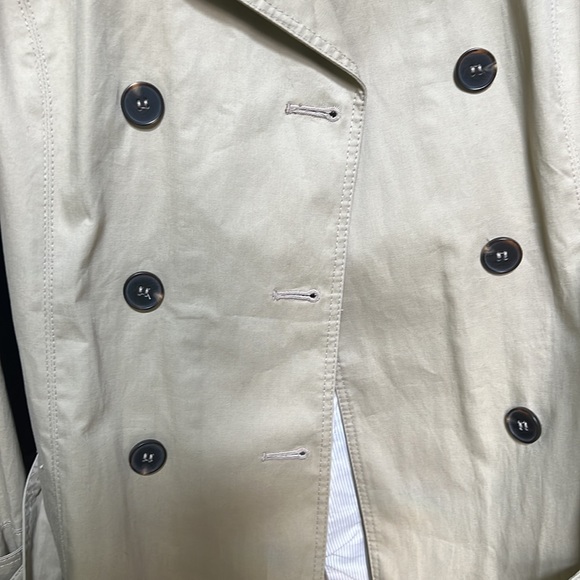 Zara Trench - Picture 4 of 4